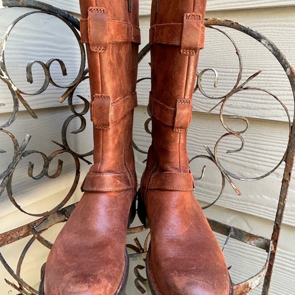 Born Tessa Dune Boot Size 8 - Picture 3 of 9